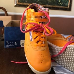 Retro High Top Reebok’s